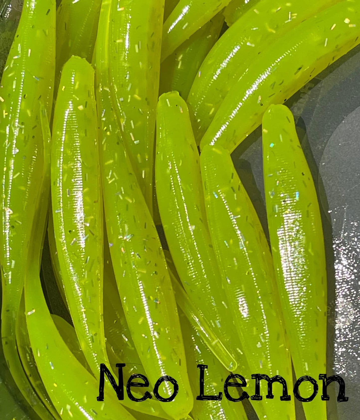 Neo Lemon 4" MC Straight Tail Shad